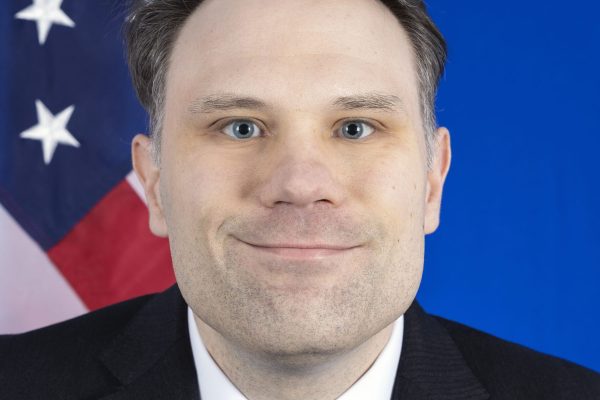 استقال أندرو ميلر، نائب مساعد وزير الخارجية للشؤون الإسرائيلية الفلسطينية